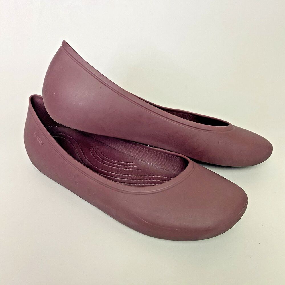 Crocs Women's Brooklyn Ballet Flats Size 9 Rounded Square Toe Burgundy Plum 9W